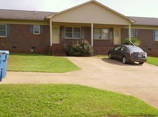 3540 Boggs Rd, Claremont, NC 28610