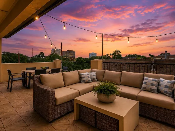 1340 W 25th St, Houston, TX 77008