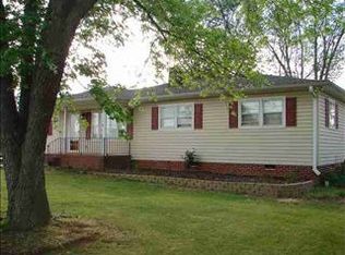 119 Swain Ave, Boiling Springs, SC 29316