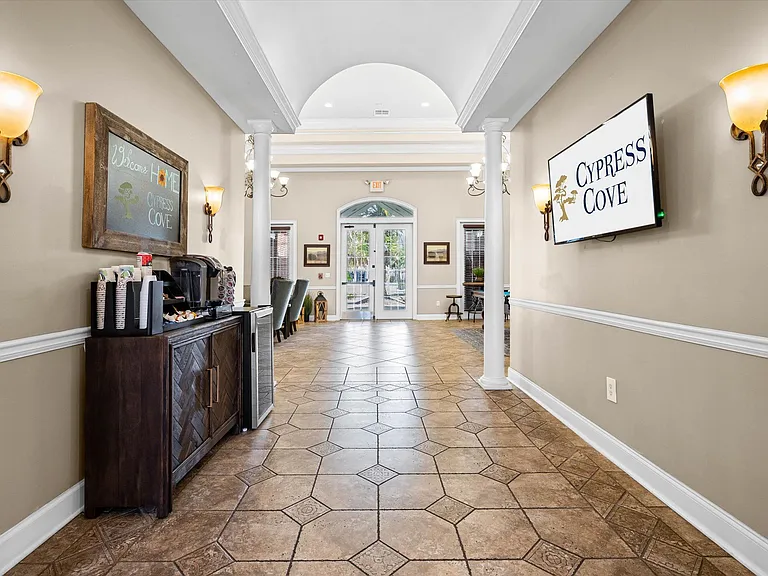 Cypress Cove Apartment Homes — Photo 36