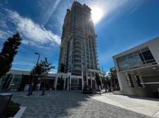 1632 Lions Gate Ln #906, North Vancouver, BC V7P 0C5