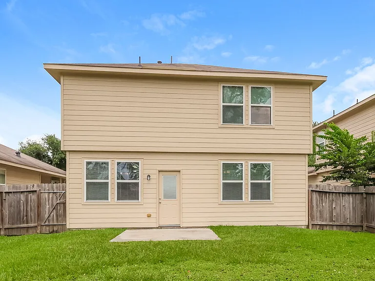2802 Mesquite Ridge Dr — Photo 17