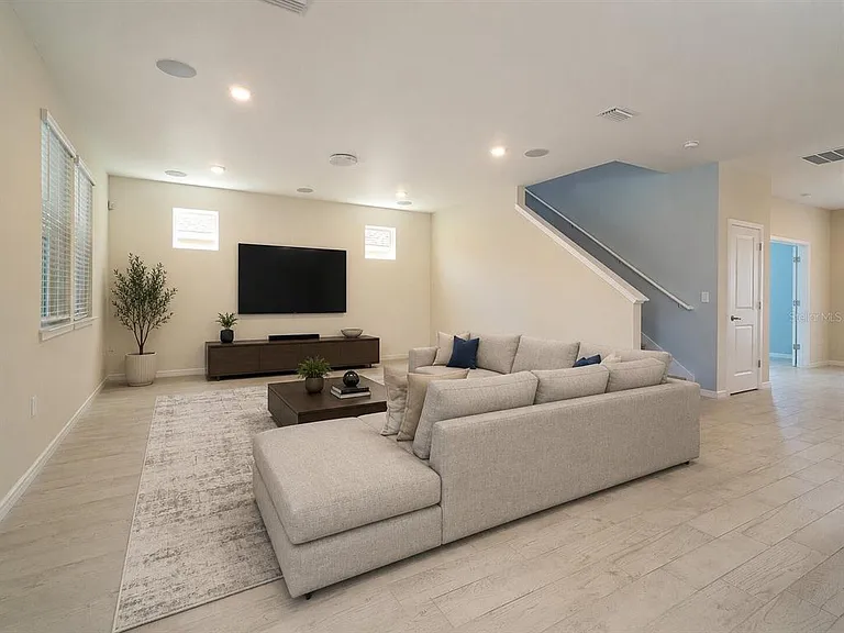 6570 Rover Way — Photo 10