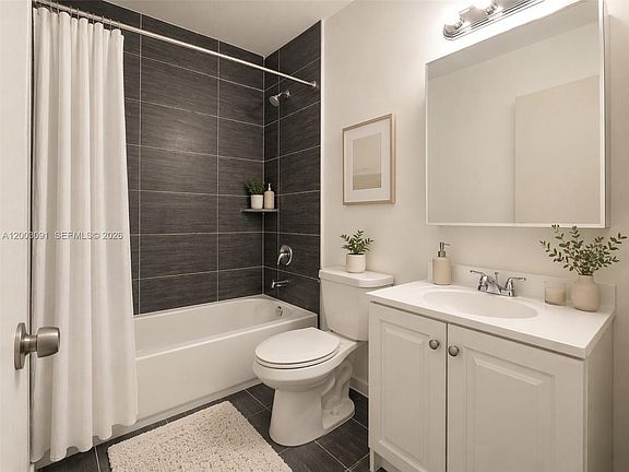 4th image of 1177 NW 8th Street Rd APT 5