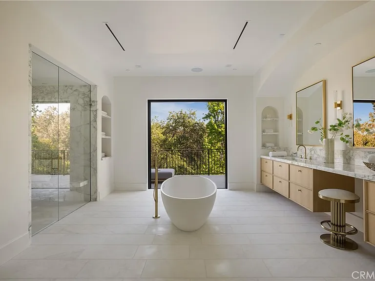 24341 Rolling View Rd — Photo 22