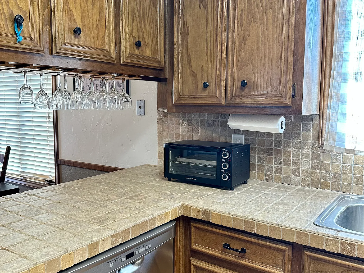 6822 Huron Ave — Photo 4