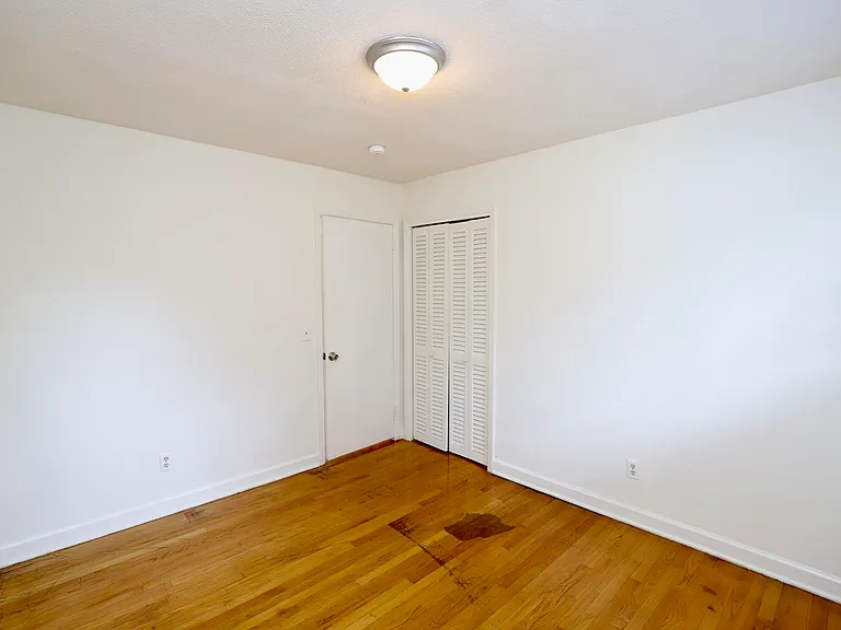 1912 Dominion Dr — Photo 36