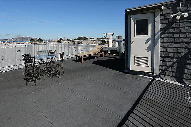 2170 Filbert St #103 — Photo 15