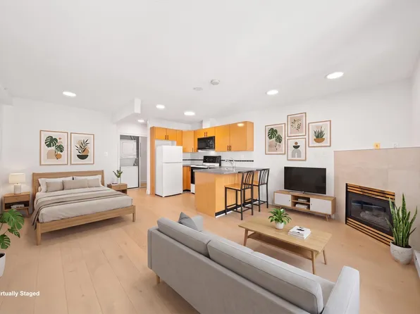 939 Homer St #1610, Vancouver, BC V6B 2W6