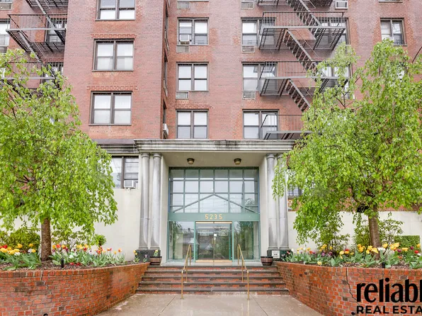 5235 Post Road image 9 of 9