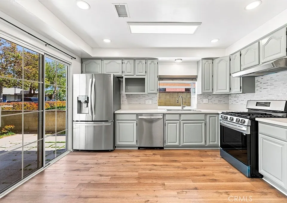 23311 Catskill Ave