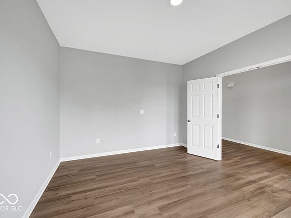 4th image of 1109 Ridgevine Rd