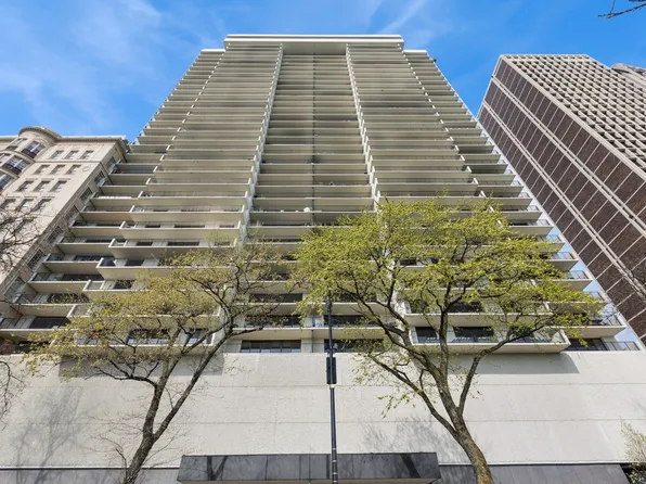 1212 N Lake Shore Dr APT 16BS, Chicago, IL 60610