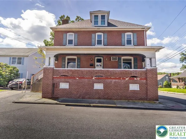 55 Dewey St, Bangor, PA 18013