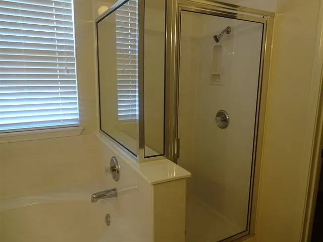 2288 Green Meadows Ln — Photo 11