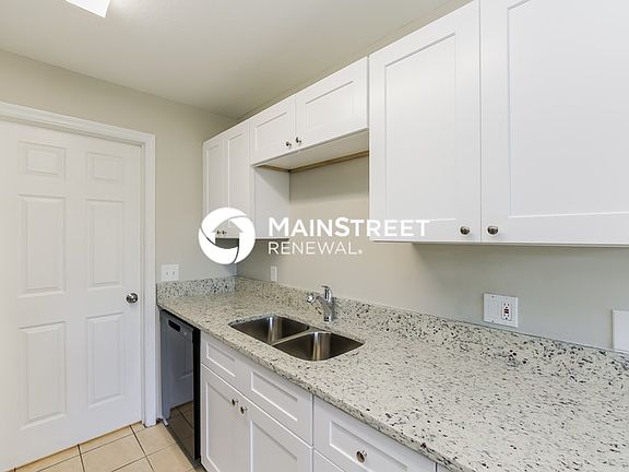5th image of 3206 51st St W