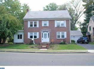 403 Sanhican Dr, Trenton, NJ 08618