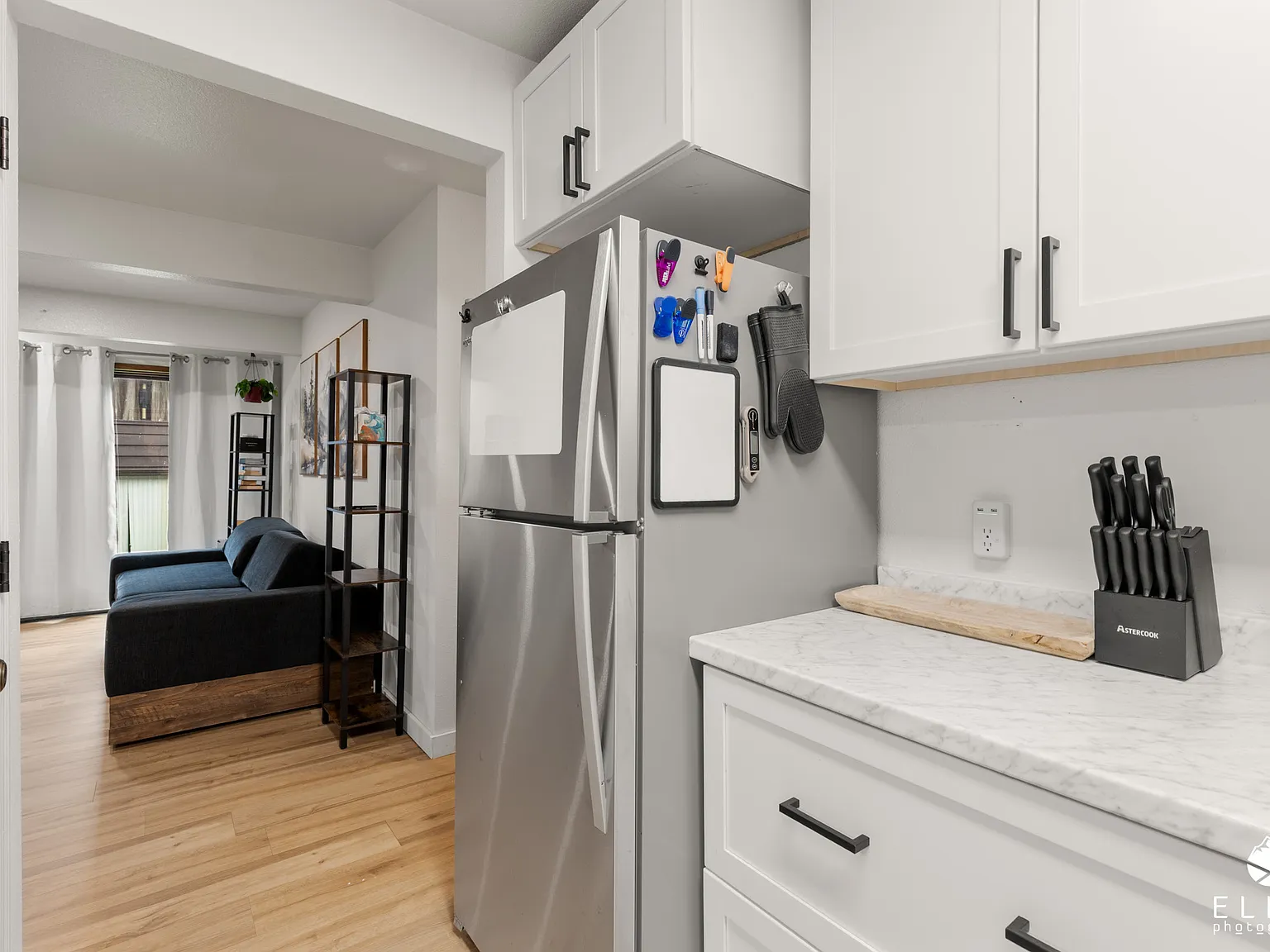 3 bed, 1250 sqft, $3,300 — Photo 4