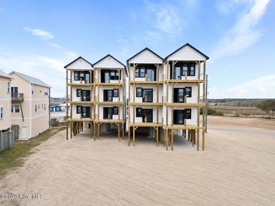 203 Shell Road, Surf City, NC, 28445