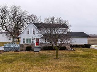 1739 W Division Rd, Huntington, IN 46750