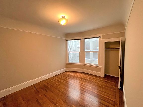 5th image of 425 Walnut St APT 1