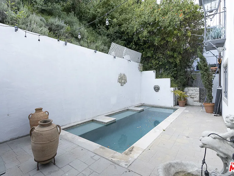 1407 N Beverly Dr — Photo 32