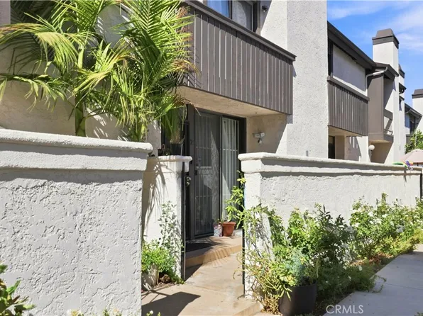 9625 Sylmar Ave Unit 23, Panorama City, CA 91402