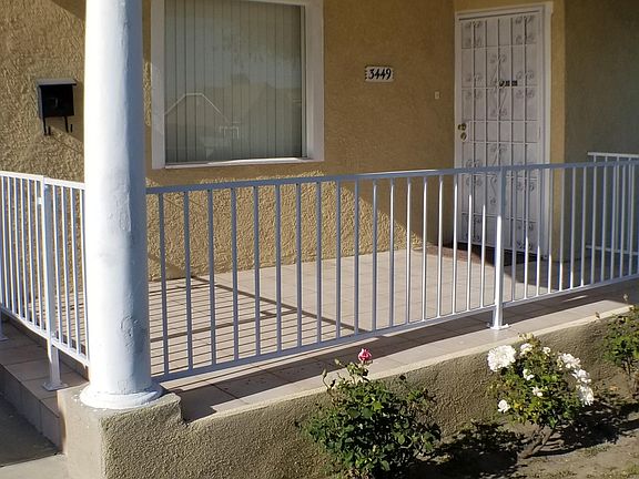 Gated/Covered Front porch