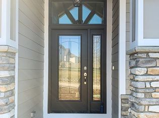 811 S 12th Ave, Ozark, MO 65721