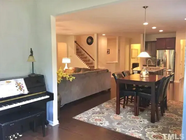 1284 Magnolia Row Trl — Photo 6