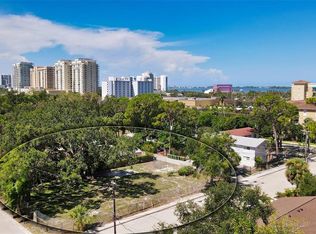 1093 Florida Ave #1, Sarasota, FL 34236