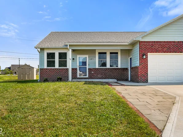 107 Weber Ct, Franklin, IN 46131