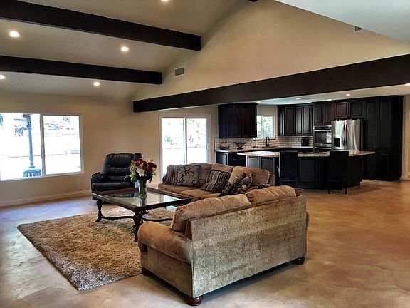 3rd image of 11672 Camino Del Tierra