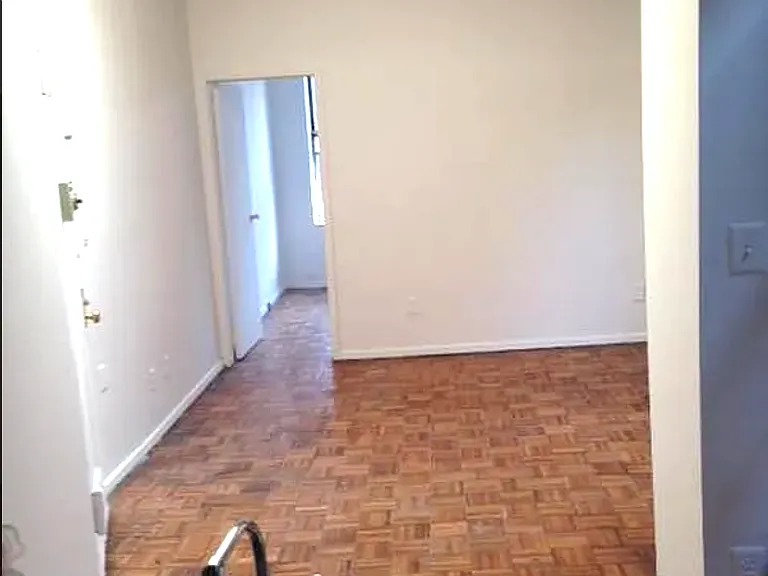 107 Thompson St #5B — Photo 6