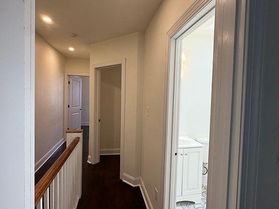 4th image of 1524 S 31st St #1