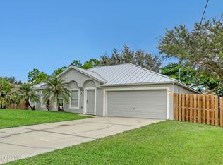 565 Lamon St SW, Palm Bay, FL 32908