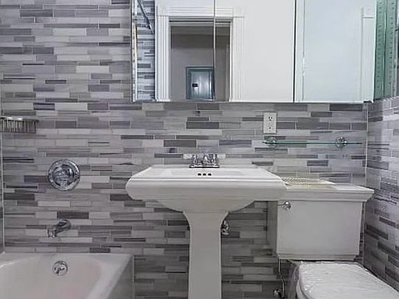5th image of 147 Avenue A APT 4F