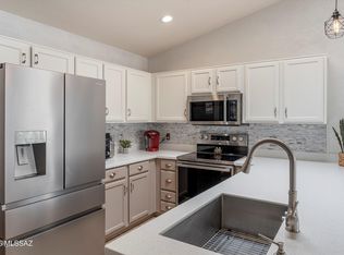 8571 S Navigator Pl, Tucson, AZ 85756