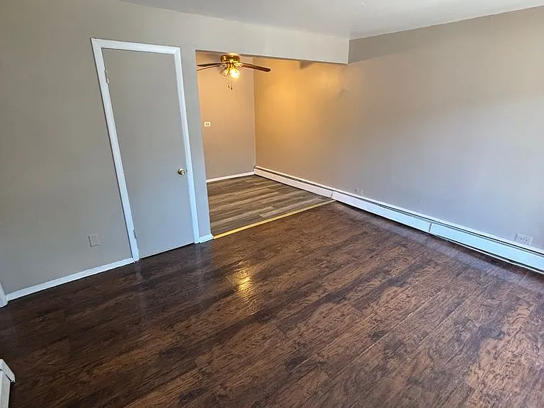 12500 S Lincoln St — Photo 17