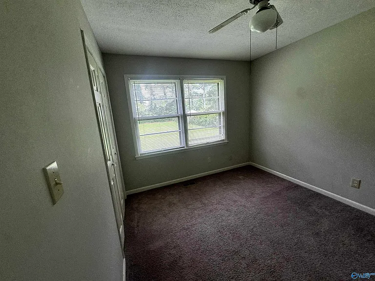 109 Carol Dr — Photo 13