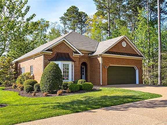 2nd image of 5001 Parkcrest Ct