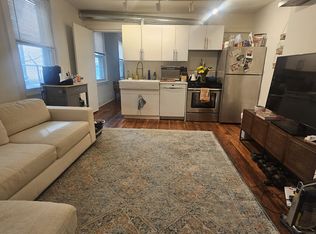 1512 Pine St APT 1R, Philadelphia, PA 19102