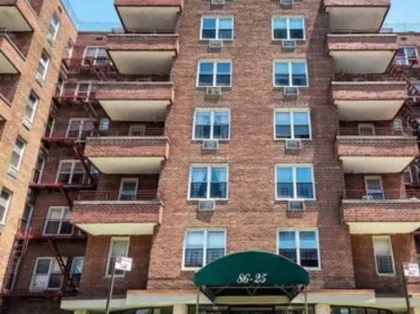 8625 Van Wyck Expy, Jamaica, NY