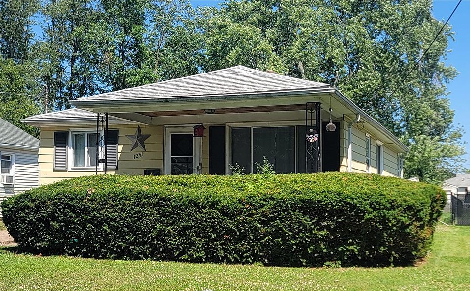 1st image of 1251 94th St