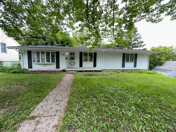 500 Sheridan Dr, Sault Sainte Marie, MI 49783