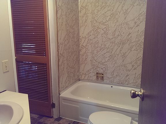 Bathroom (1)
