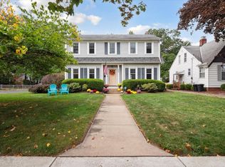 1968 Lakeview Ave, Rocky River, OH