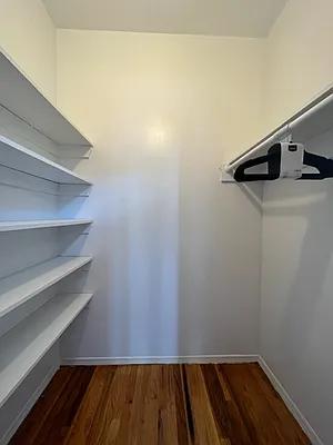 Rented by JAY MICHELLE REALTY LLC | media 11