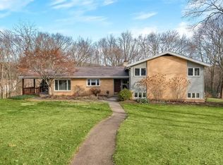 421 Bellaire Rd, Bradfordwoods, PA 15015