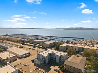 22226 6th Ave S APT 201, Des Moines, WA 98198